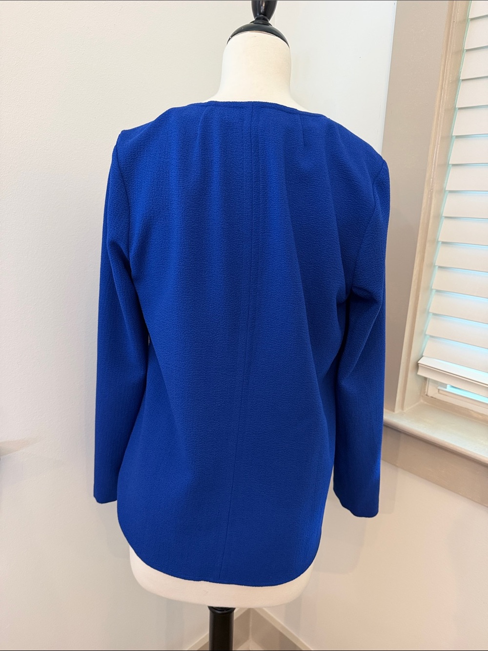 J Crew Classic V-Neck Long Sleeve Top - Royal Blue - Picture 3 of 3